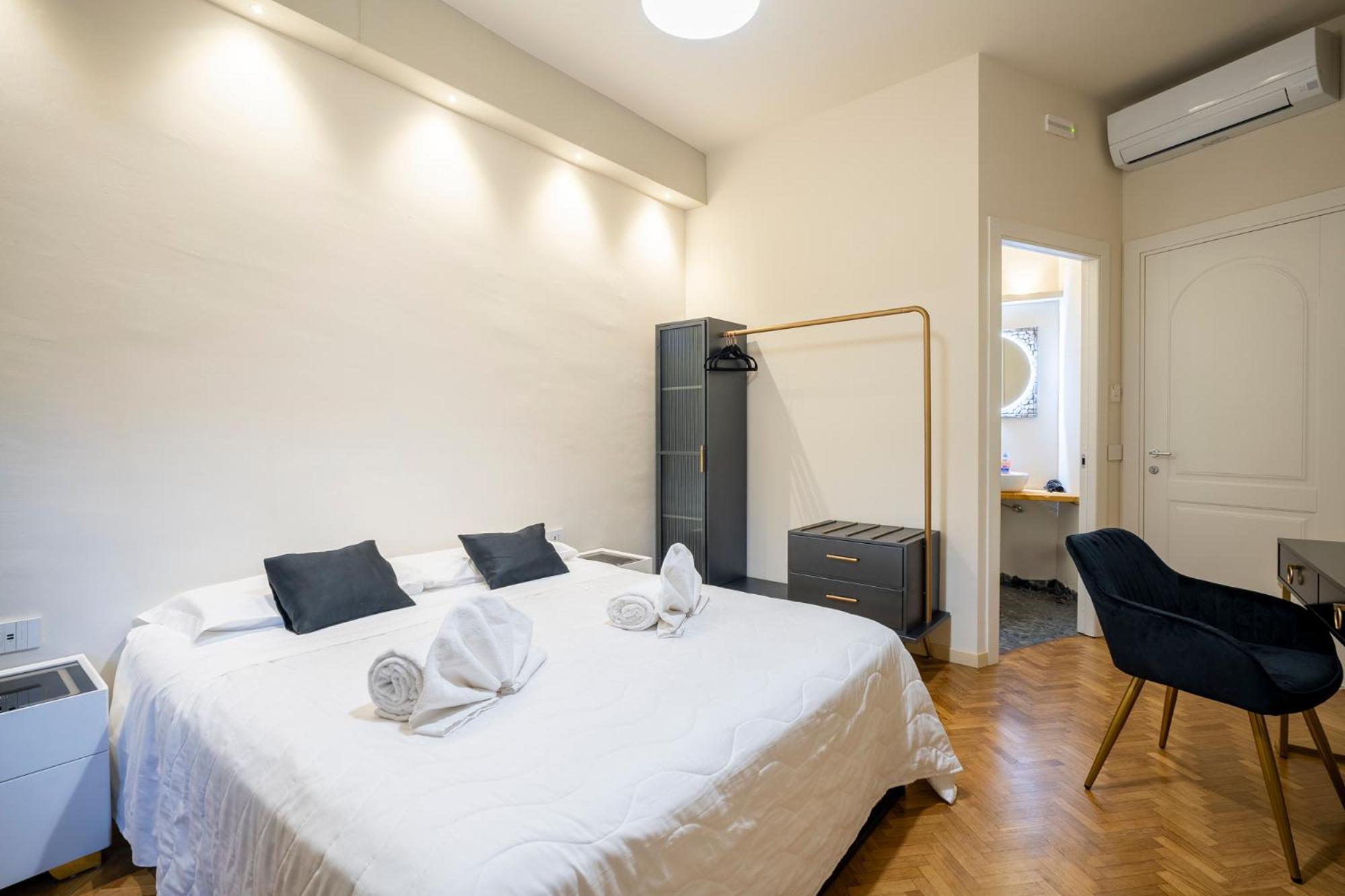 Duomo - Camere Matrimoniali Con Bagno Privato فلورنس المظهر الخارجي الصورة